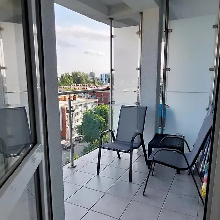 Diva Rosa - 2 Pokojowy Z Aneksem Kuchennym Apartman *